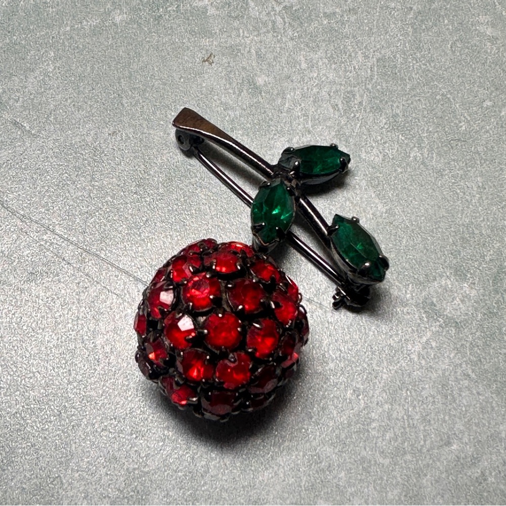 1950s Warner Red Rhinestone Cherry Berry Pin Brooch